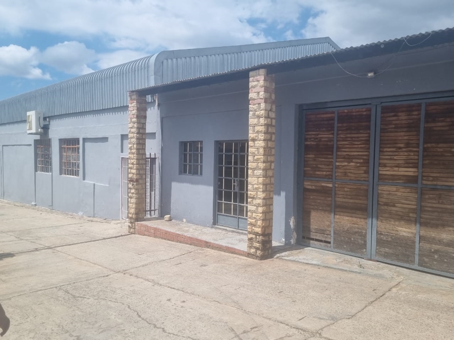  Bedroom Property for Sale in Ladybrand Free State